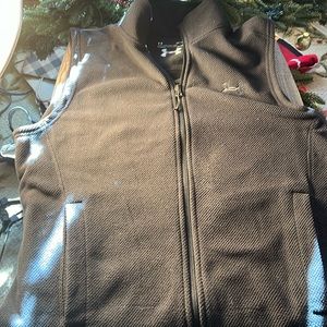 Under Armour Mens Loose Fit Coldgear Vest Color Black Size Medium